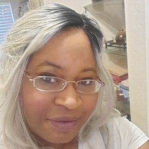 Meet your Posher, Kristal